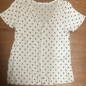 Old Navy Black and White Fitted Buttoned Blouse